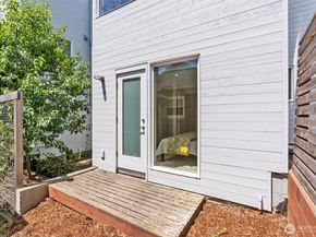 3642 A Interlake Avenue N, Seattle WA 98103