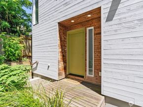 3642 A Interlake Avenue N, Seattle WA 98103