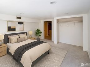 11711 82ND Avenue S, Seattle WA 98178