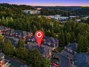 2840 139th Avenue SE 16, Bellevue WA 98005