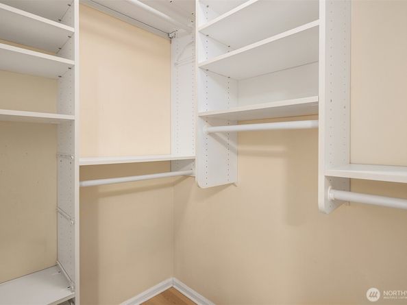 2840 139th Avenue SE 16, Bellevue WA 98005