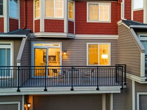 2840 139th Avenue SE 16, Bellevue WA 98005