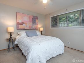 5514 NE 195th Street, Kenmore WA 98028