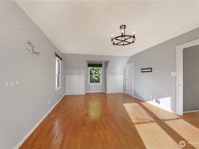 702 47th Street SE, Everett WA 98203