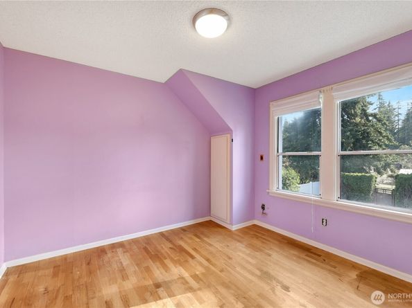 702 47th Street SE, Everett WA 98203