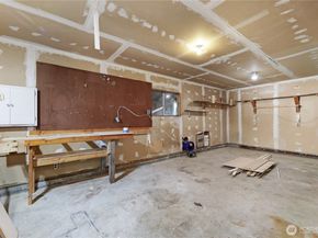 702 47th Street SE, Everett WA 98203