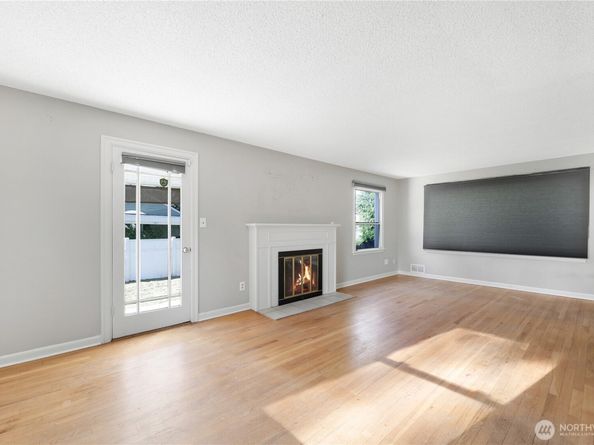 702 47th Street SE, Everett WA 98203