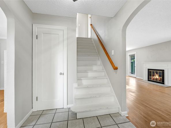 702 47th Street SE, Everett WA 98203