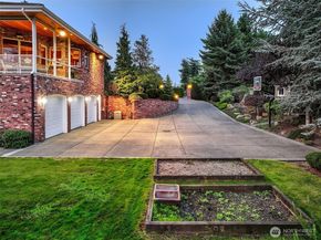 21722 Chinook Road, Woodway WA 98020