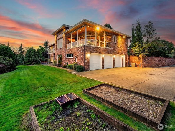 21722 Chinook Road, Woodway WA 98020