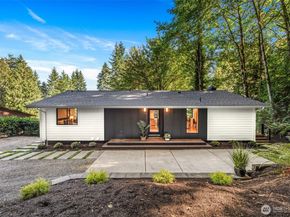 15909 175th Avenue NE, Woodinville WA 98072