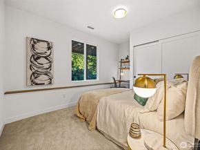 15909 175th Avenue NE, Woodinville WA 98072