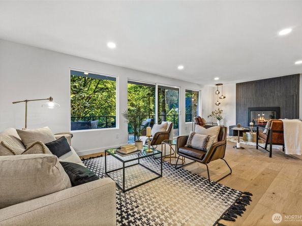 15909 175th Avenue NE, Woodinville WA 98072