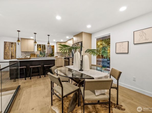 15909 175th Avenue NE, Woodinville WA 98072