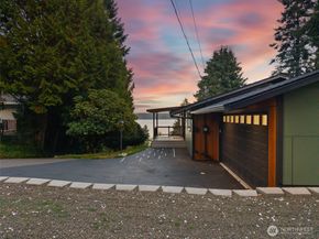 1313 Colchester Drive SE, Port Orchard WA 98366