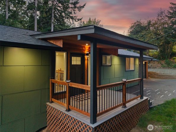 1313 Colchester Drive SE, Port Orchard WA 98366