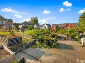 6561 30th Place SW, Seattle WA 98126
