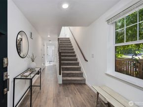 6561 30th Place SW, Seattle WA 98126