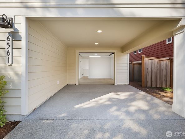 6561 30th Place SW, Seattle WA 98126