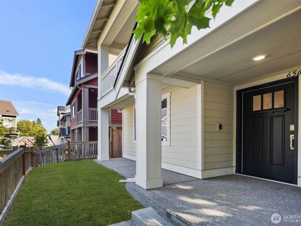 6561 30th Place SW, Seattle WA 98126