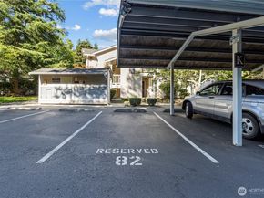 19230 Forest Park Drive NE K335, Lake Forest Park WA 98155