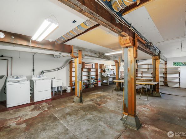 4515 SW 100th Street, Seattle WA 98146