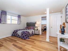 3905 NE 6th Street, Renton WA 98056