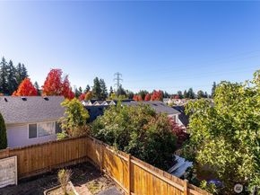 3905 NE 6th Street, Renton WA 98056
