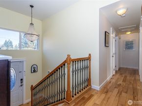 3905 NE 6th Street, Renton WA 98056