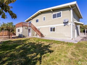3905 NE 6th Street, Renton WA 98056