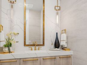17281 SE 43rd Street, Bellevue WA 98006