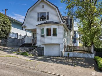 924 3rd Avenue W