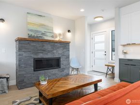 10713 2nd Avenue NW, Seattle WA 98177