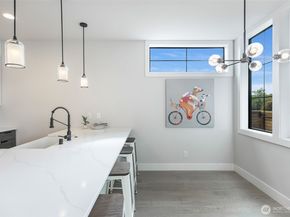10713 2nd Avenue NW, Seattle WA 98177