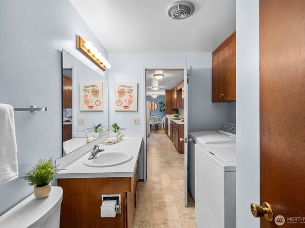 13819 139th Avenue SE, Renton WA 98059