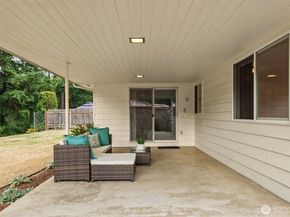 13819 139th Avenue SE, Renton WA 98059
