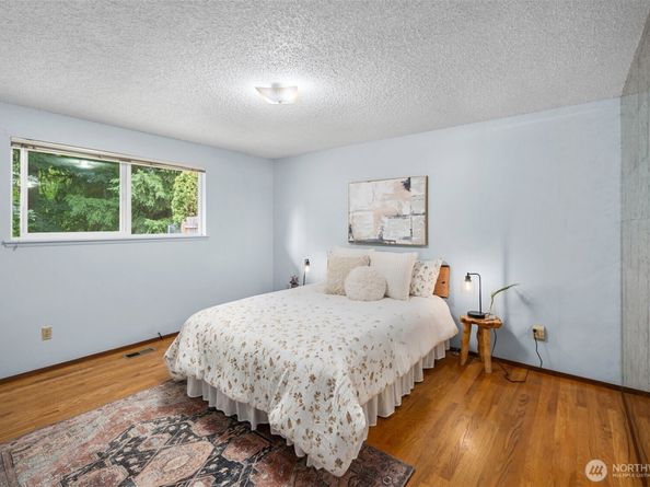 13819 139th Avenue SE, Renton WA 98059