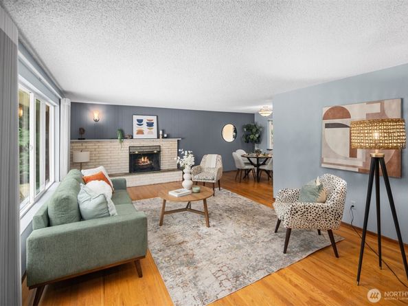 13819 139th Avenue SE, Renton WA 98059