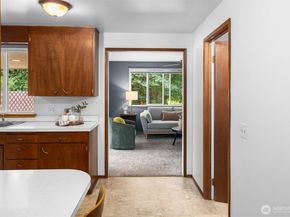 13819 139th Avenue SE, Renton WA 98059