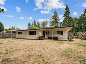 13819 139th Avenue SE, Renton WA 98059