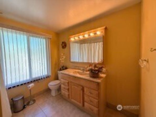 3467 Partridge Hollow NE, Bremerton WA 98310