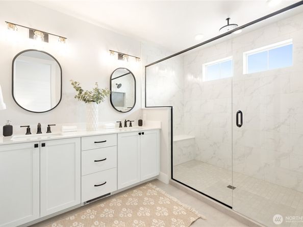 14331 149th Place NE 43, Woodinville WA 98072