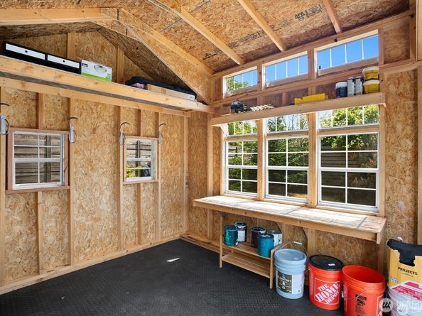 8826 10th Avenue SW, Seattle WA 98106