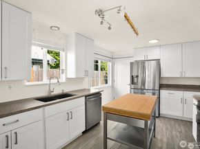 8826 10th Avenue SW, Seattle WA 98106