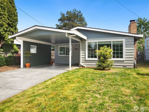 8826 10th Avenue SW, Seattle WA 98106