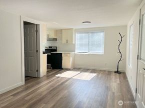 3505 S 272nd Street A, Kent WA 98032