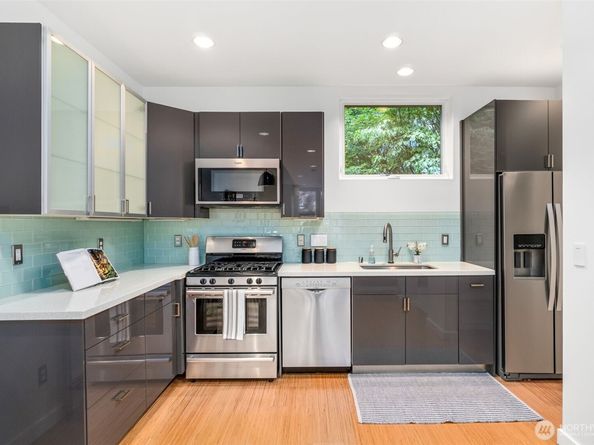 1211 S Grand Street, Seattle WA 98144