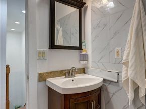 20705 13th Avenue S, SeaTac WA 98198