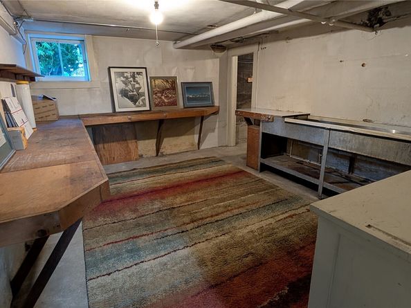 1638 Palm Avenue SW, Seattle WA 98116