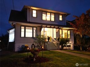 1638 Palm Avenue SW, Seattle WA 98116